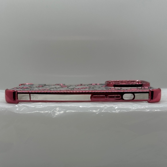 5/$50 🍁 Hello Kitty Phone Case. iPhone 14 Pro - Picture 4 of 4